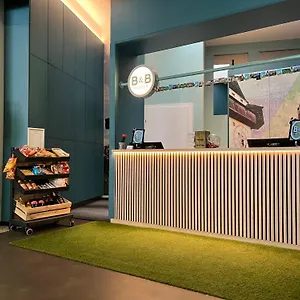 2* Szálloda Graz-hbf